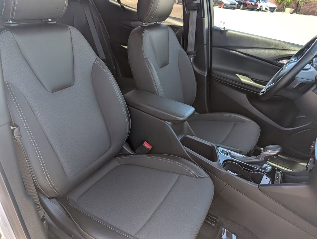 Used 2024 Buick Encore GX Preferred image 11