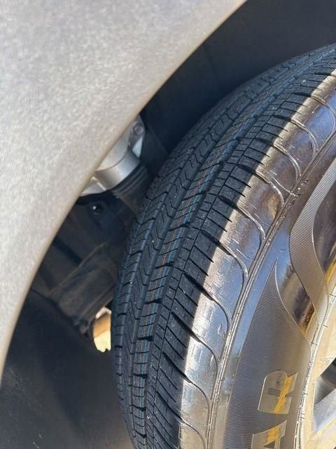 Used 2024 Toyota Grand Highlander XLE image 31