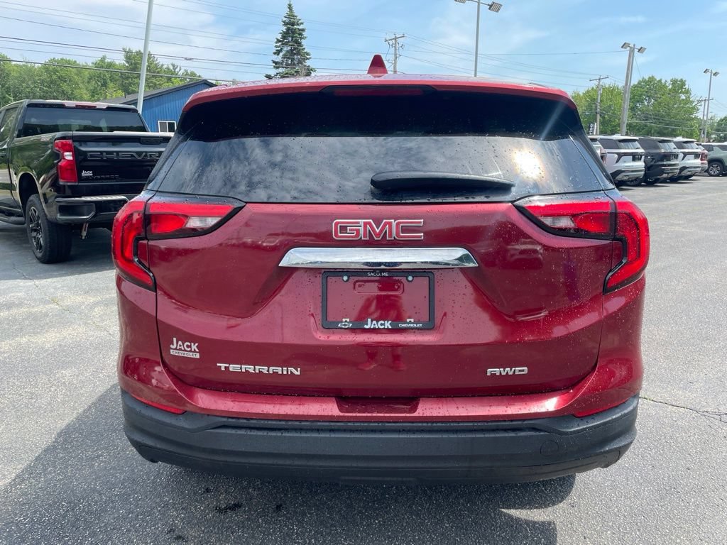 Used 2018 GMC Terrain SLE AWD/4WD image 5
