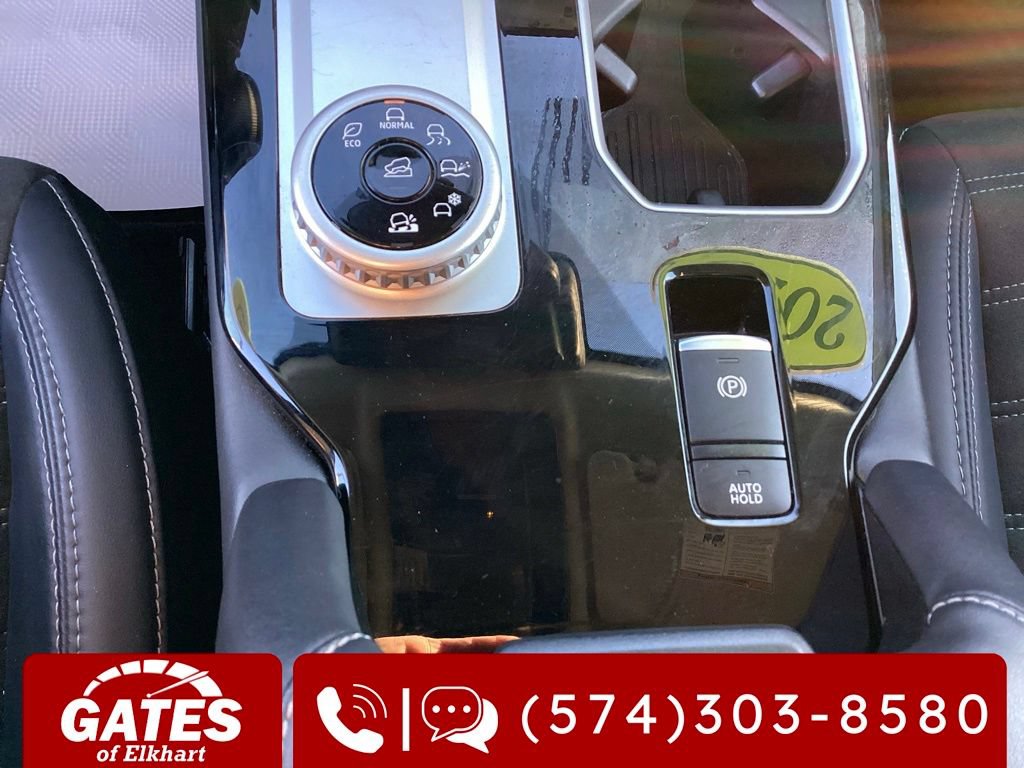 Used 2025 Mitsubishi Outlander SE AWD/4WD image 31