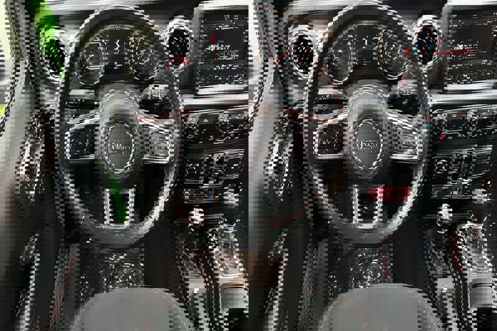 Used 2018 Jeep Wrangler Unlimited Rubicon image 15