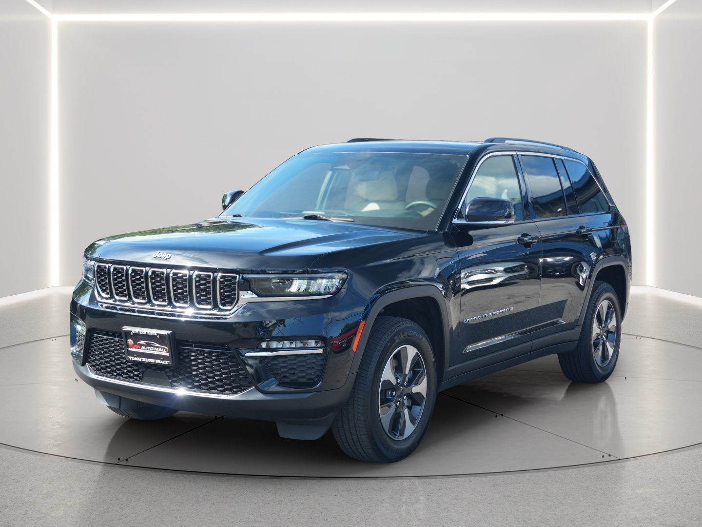 Used 2023 Jeep Grand Cherokee 4WD 4xe