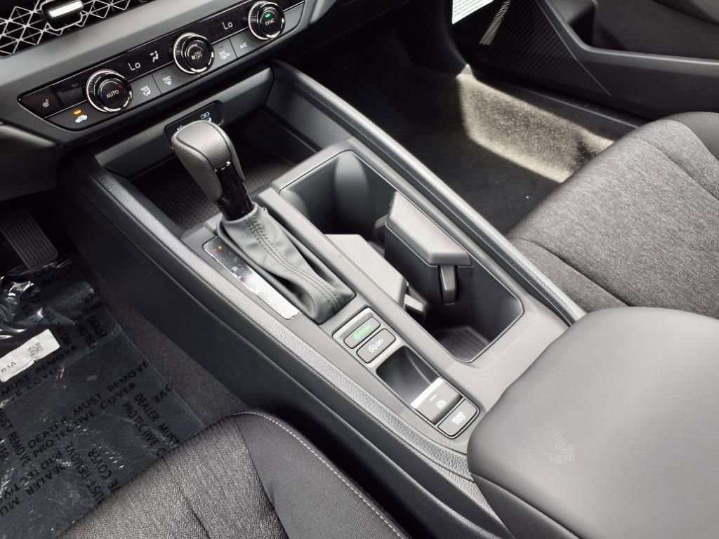 New 2025 Honda Accord SE image 17