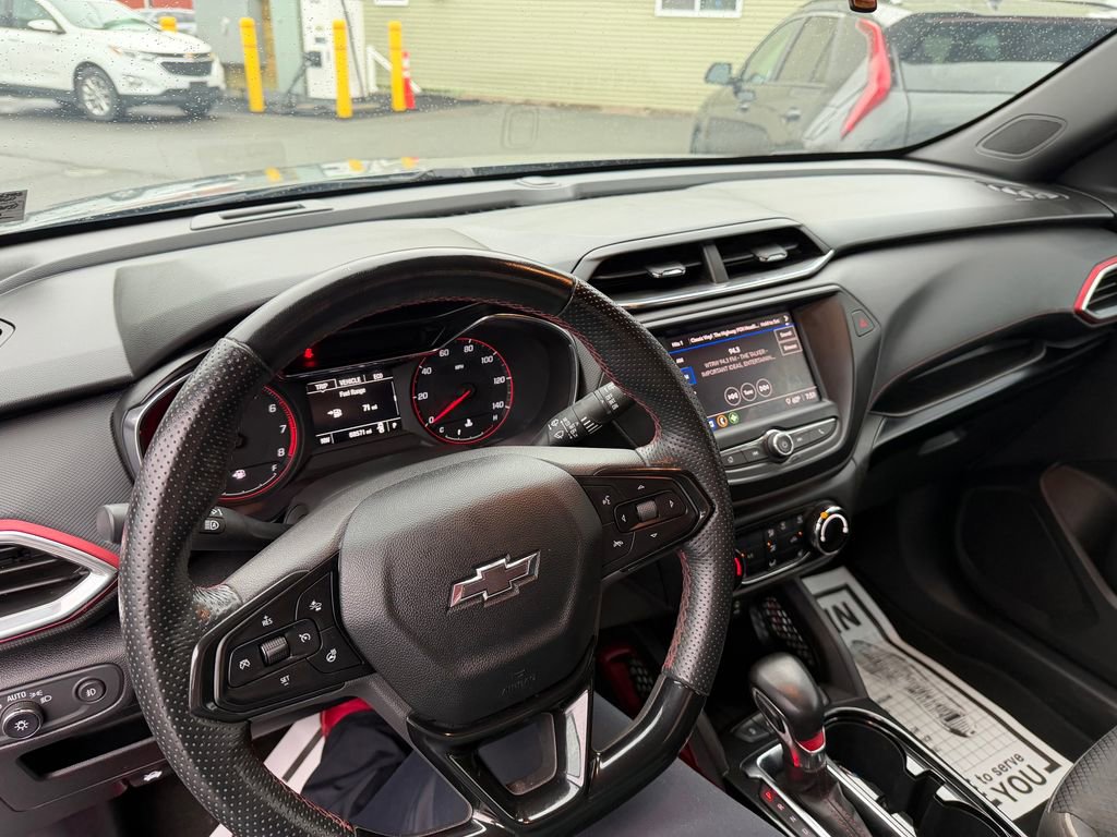 Used 2023 Chevrolet TrailBlazer RS FWD image 20