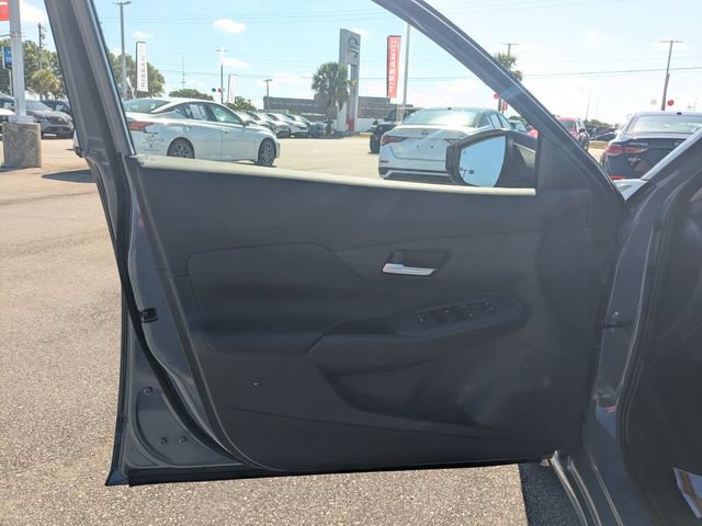 New 2026 Nissan Sentra SV w/ Floor Mat Package FWD image 11