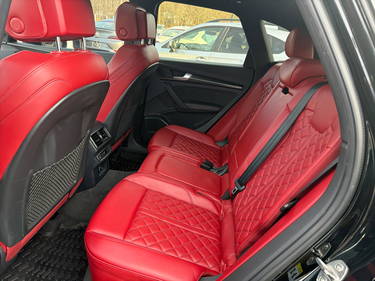 Used 2018 Audi SQ5 Premium Plus w/ S Sport Package image 19