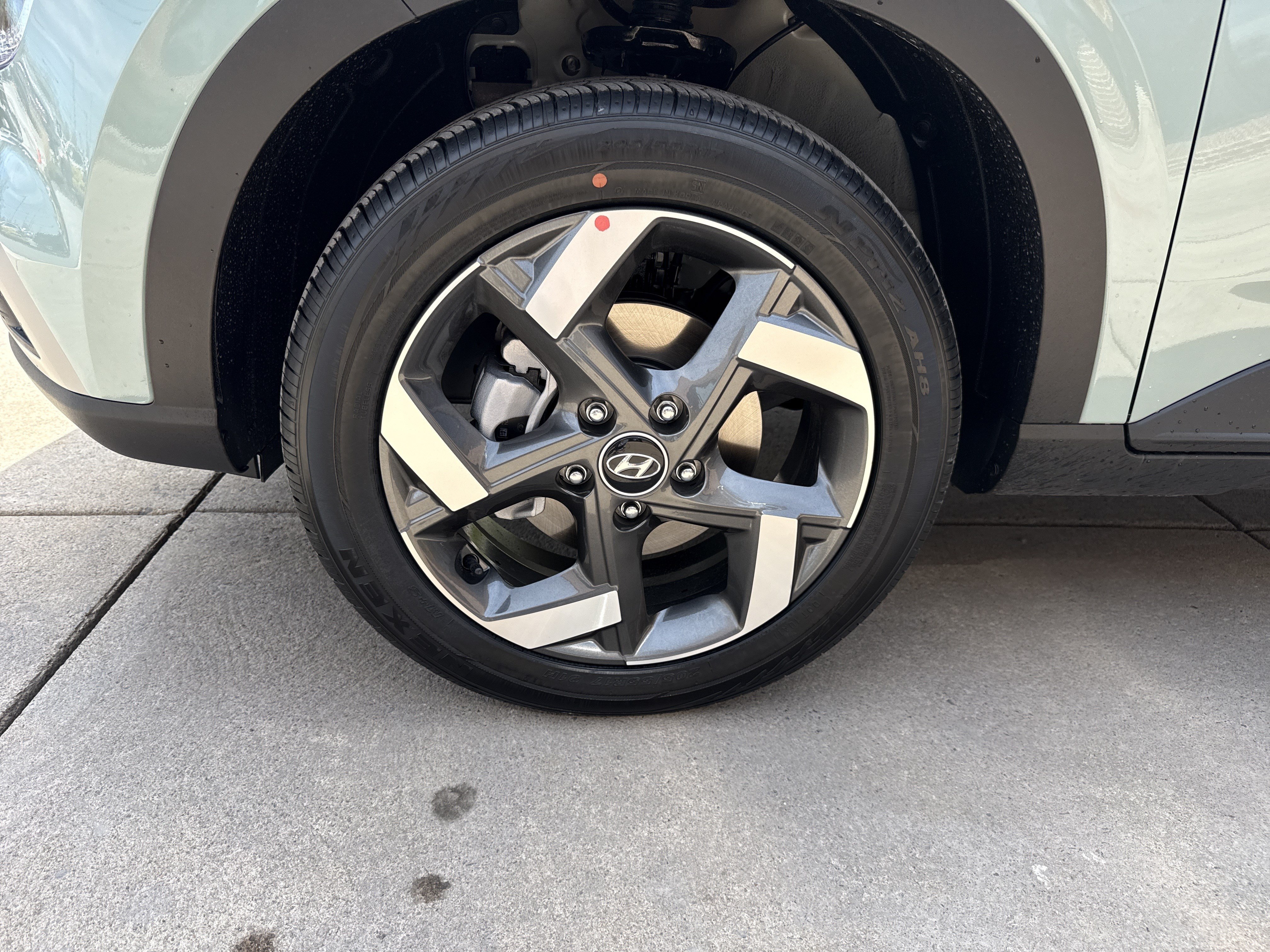 New 2026 Hyundai Venue SEL FWD image 11