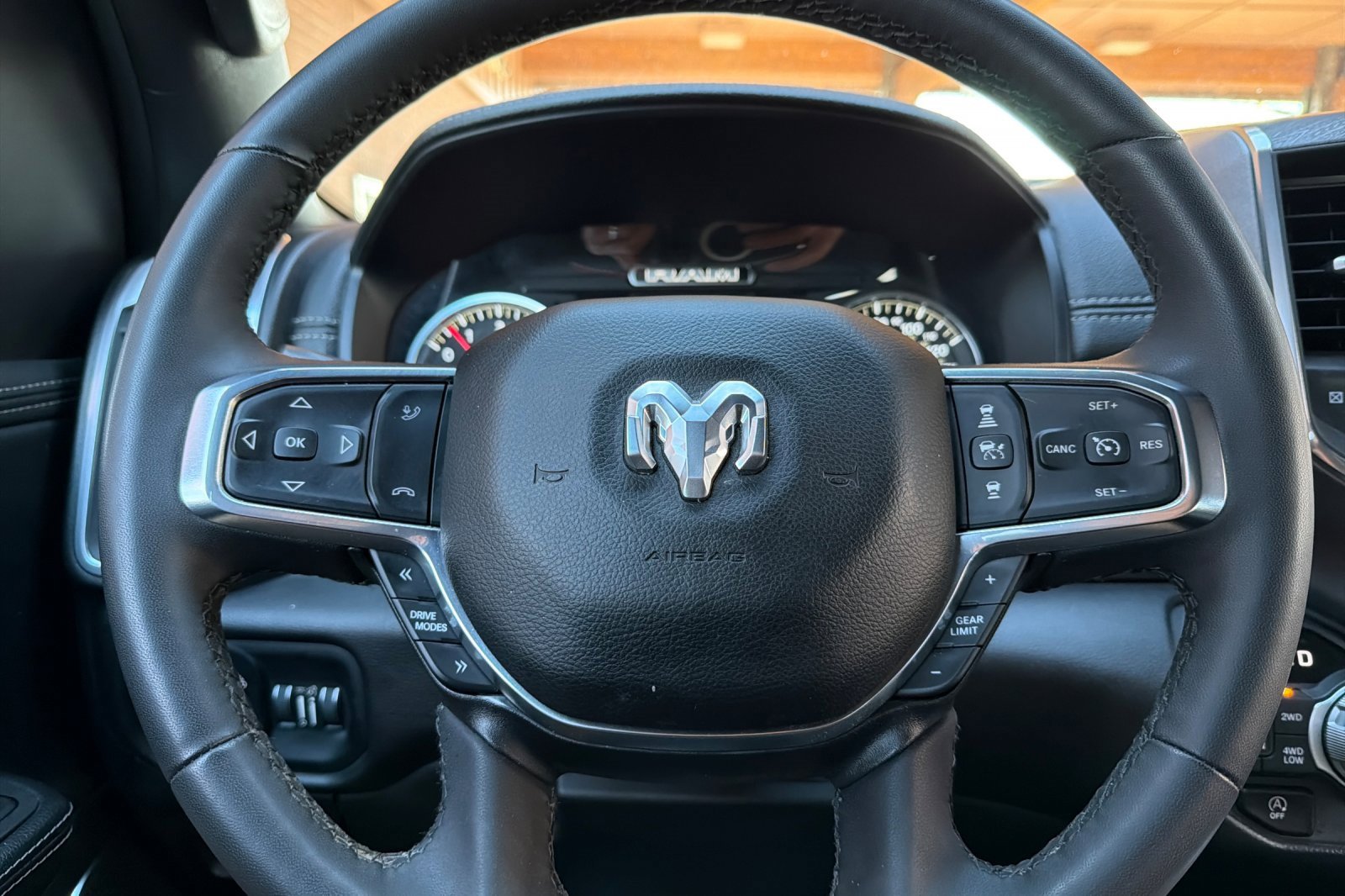 Used 2025 RAM 1500 Laramie image 23