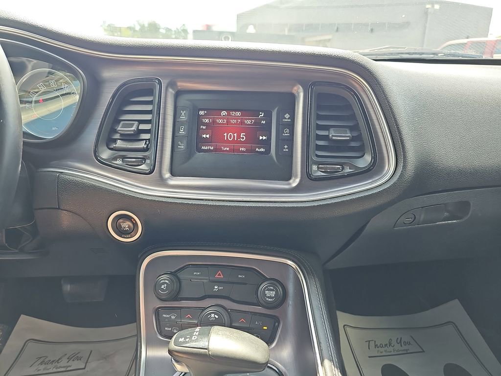 Used 2016 Dodge Challenger R/T image 23