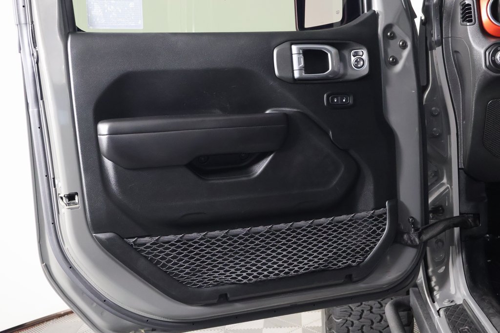 Used 2020 Jeep Gladiator Rubicon AWD/4WD image 12