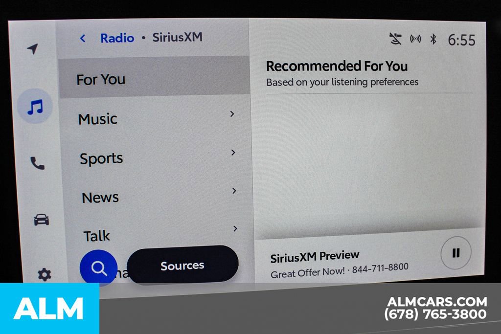 Used 2023 Toyota Corolla LE image 32