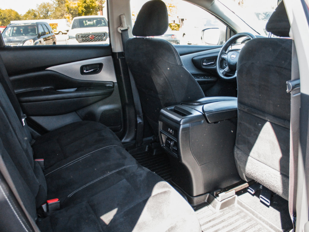Used 2019 Nissan Murano S AWD/4WD image 23