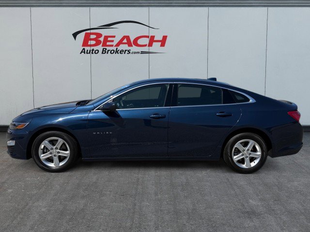 Used 2022 Chevrolet Malibu LT FWD image 5