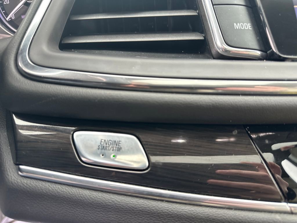 Used 2020 Buick Enclave Premium w/ Sun and Sites Package image 19