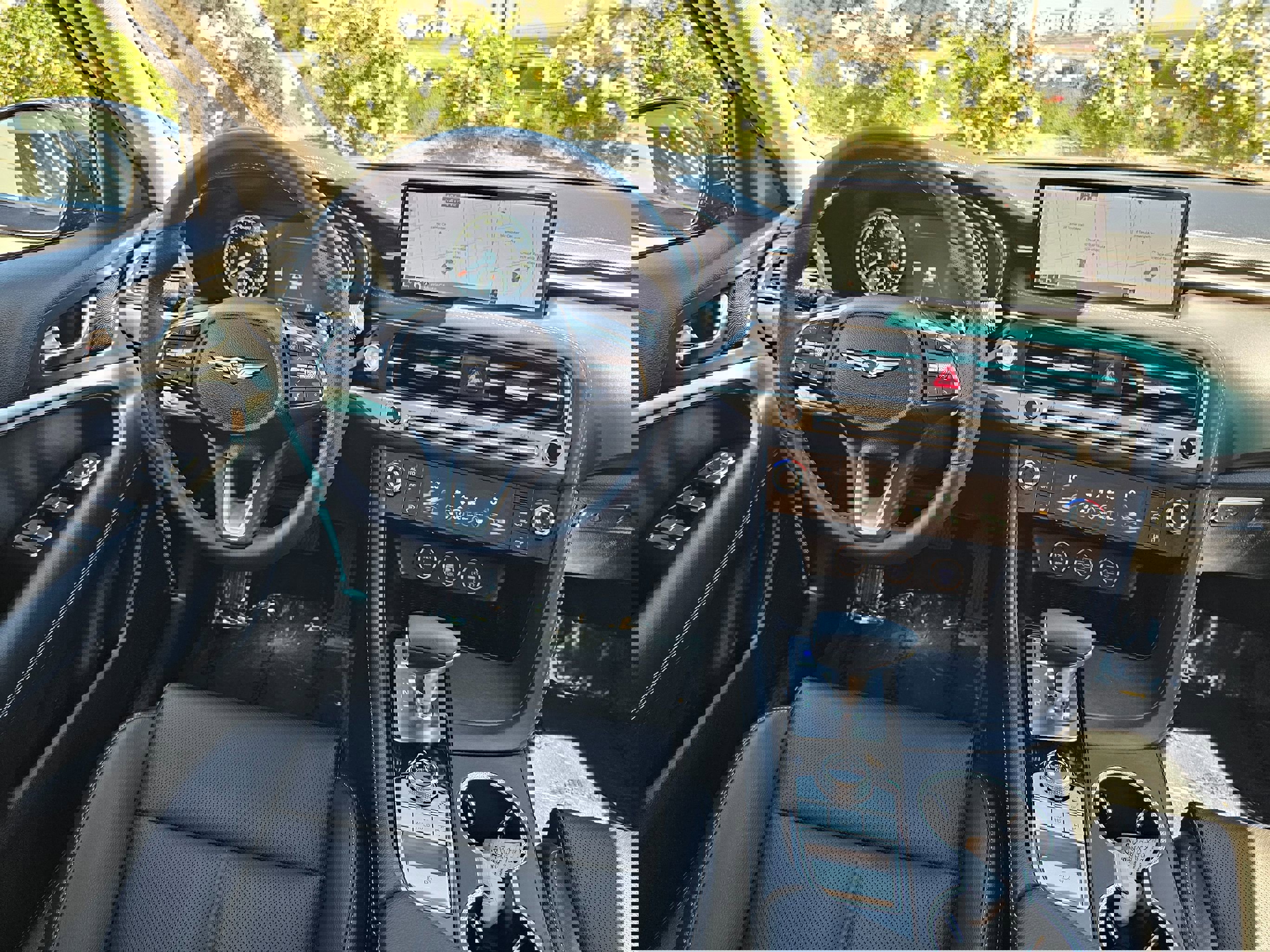 Used 2026 Genesis G70 2.5T image 23