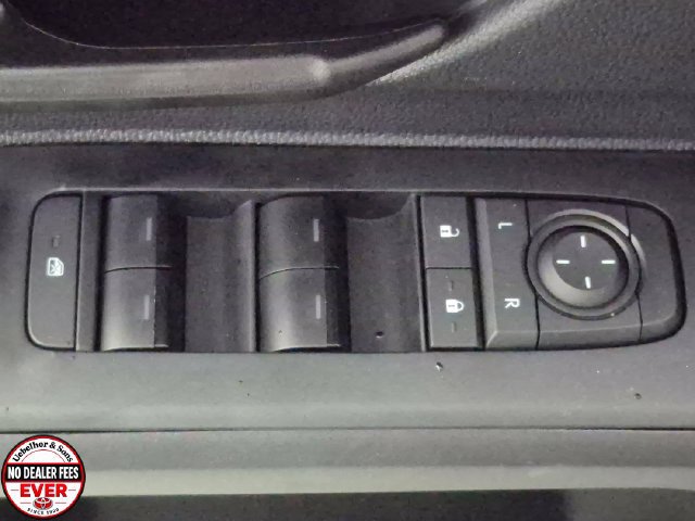 New 2026 Toyota Tacoma SR w/ SR Upgrade Package AWD/4WD image 16
