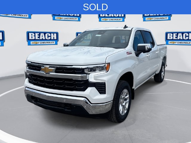 New 2026 Chevrolet Silverado 1500 LT w/ Z71 Off-Road Package AWD/4WD image 1