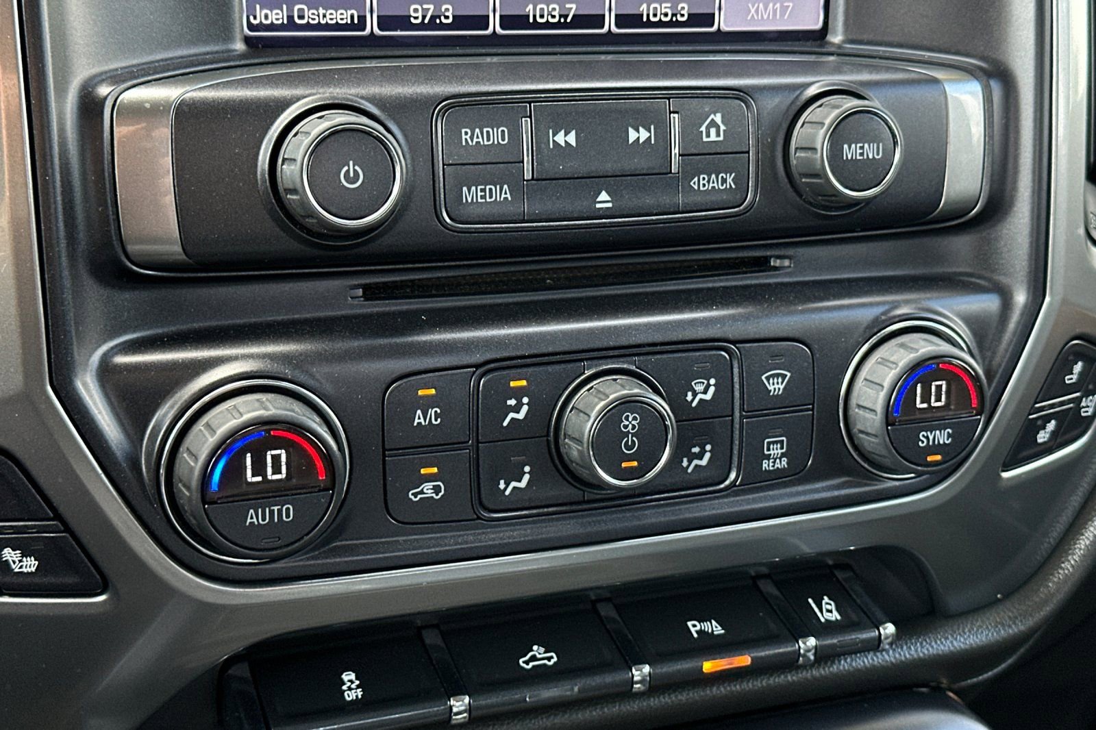 Used 2015 Chevrolet Silverado 1500 LTZ w/ Driver Alert Package RWD image 19