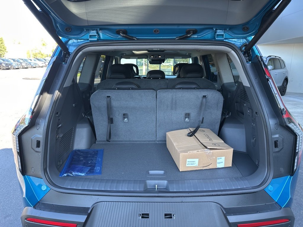 New 2026 Kia EV9 Wind image 18