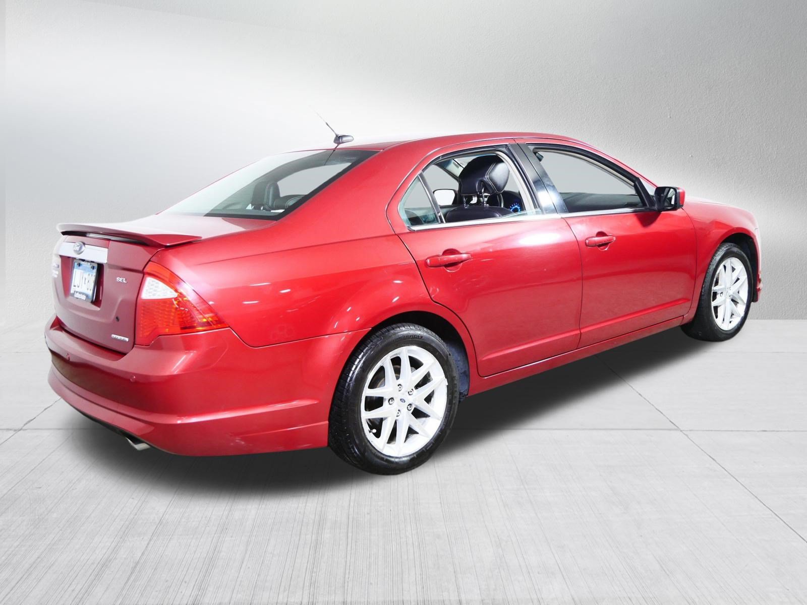 Used 2012 Ford Fusion SEL FWD image 7