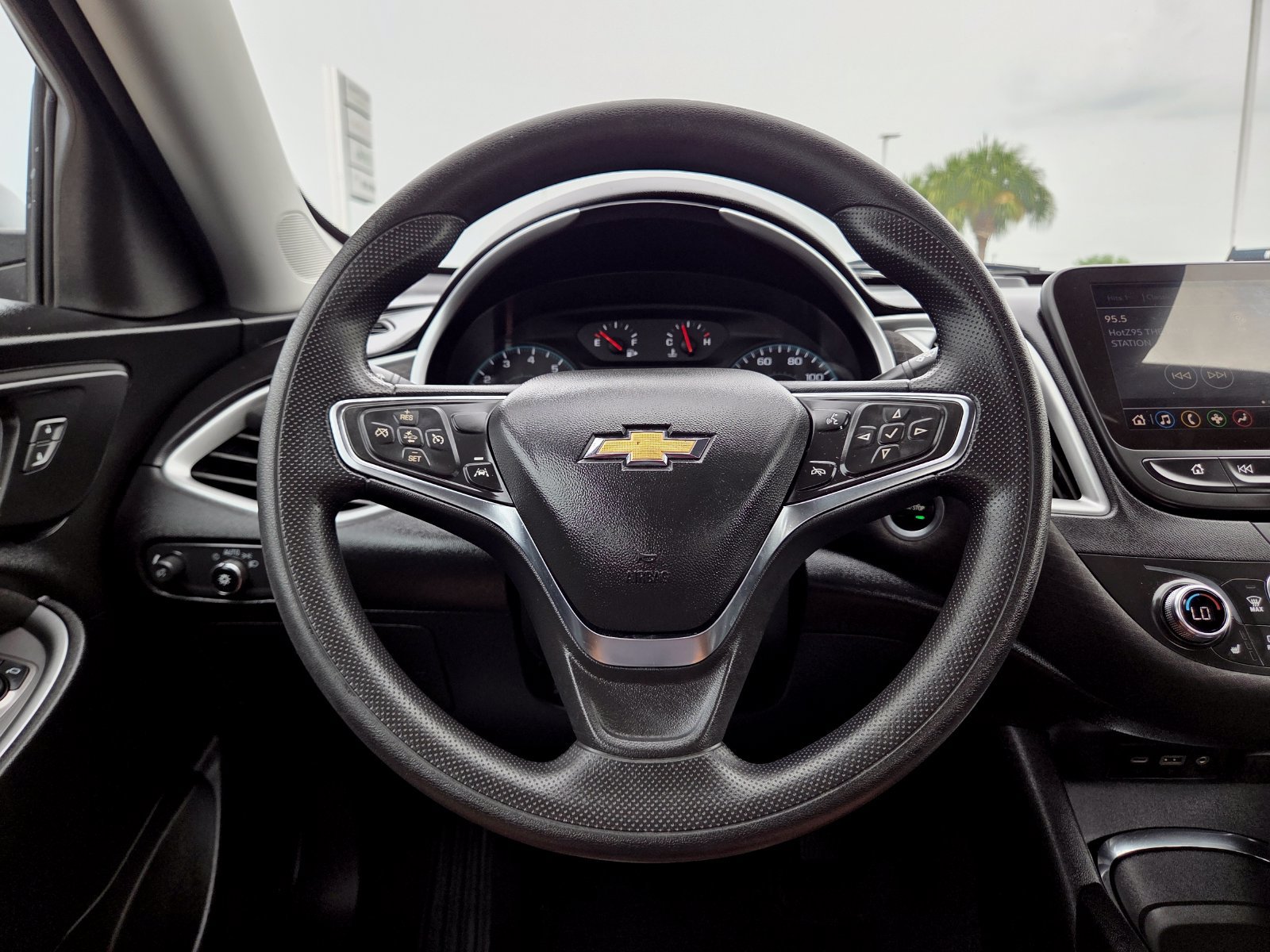 Used 2024 Chevrolet Malibu LT FWD image 44