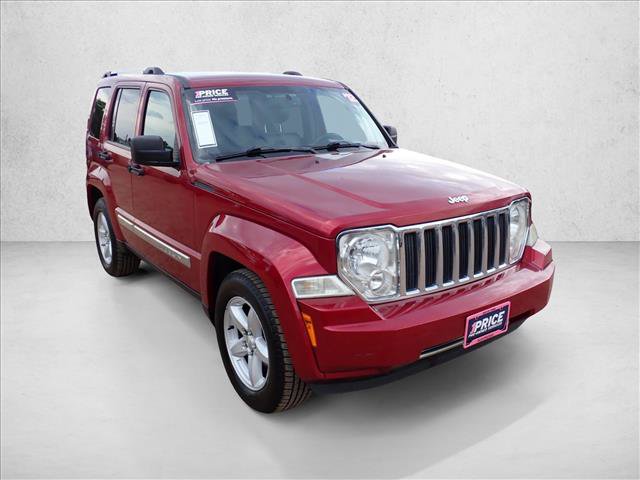 Used 2012 Jeep Liberty Limited AWD/4WD image 6