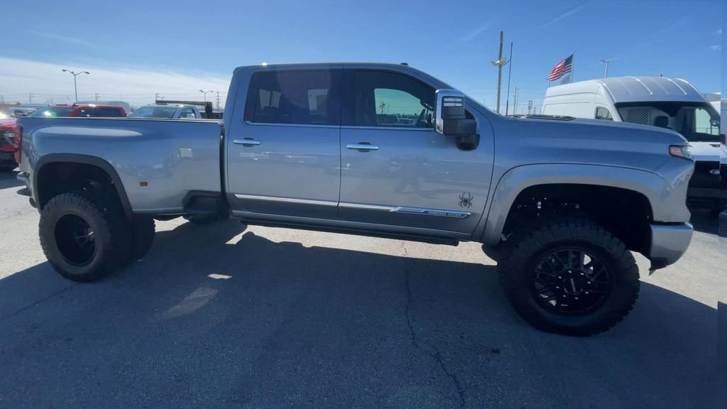 New 2026 Chevrolet Silverado 3500 High Country w/ High Country Premium Package image 3