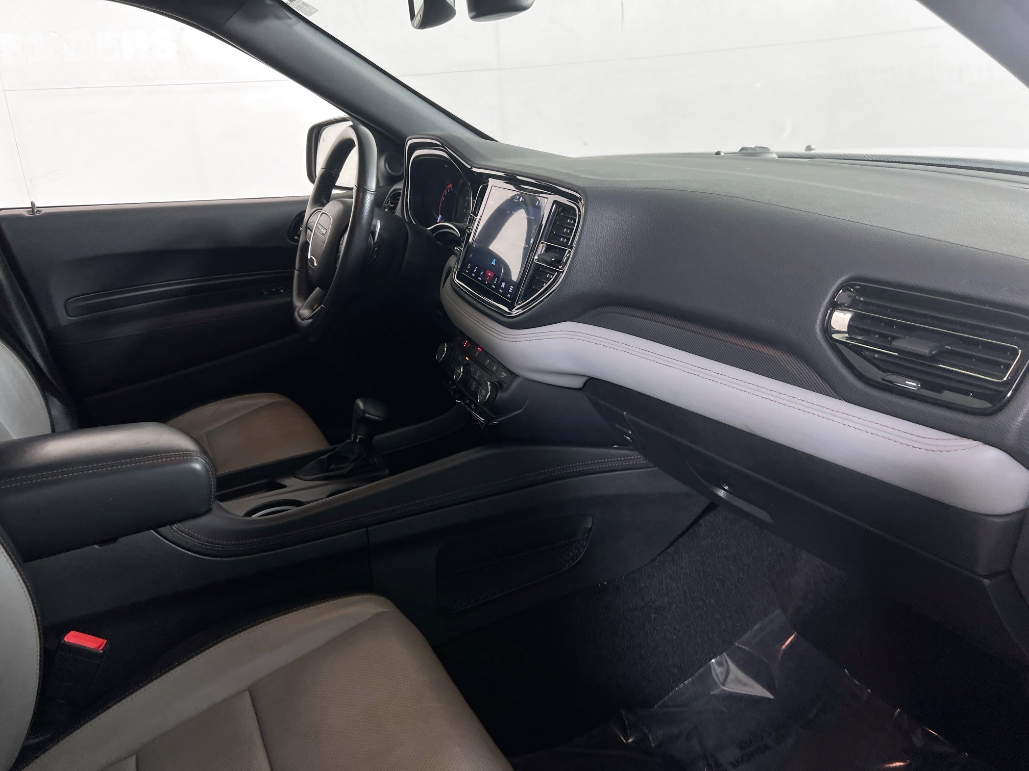 Used 2022 Dodge Durango R/T w/ Blacktop Package image 31