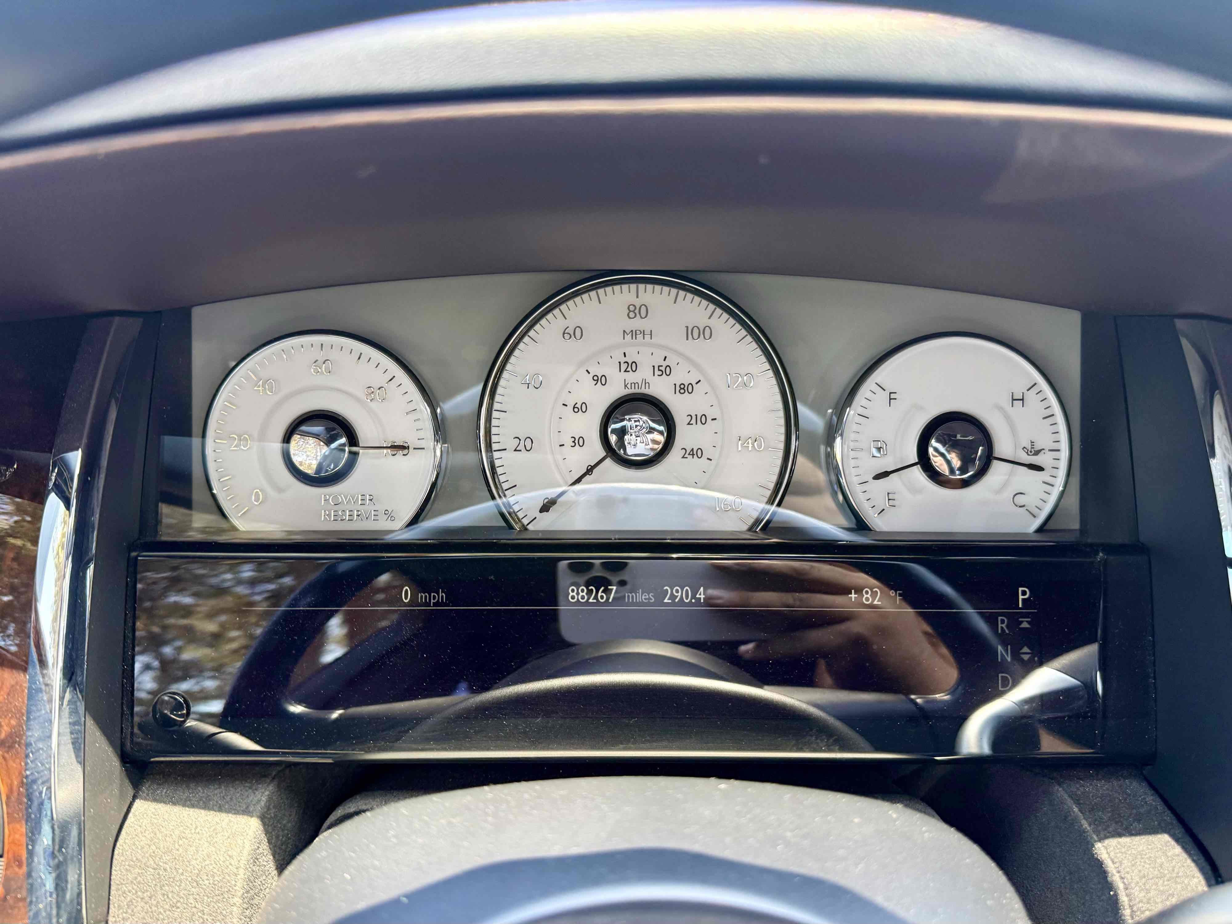 Used 2016 Rolls-Royce Ghost RWD image 36