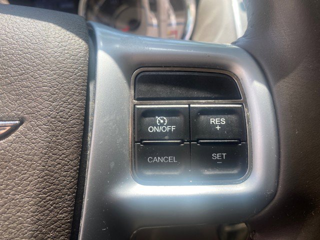 Used 2012 Chrysler Town & Country Touring w/ Entertainment Group #1 image 40