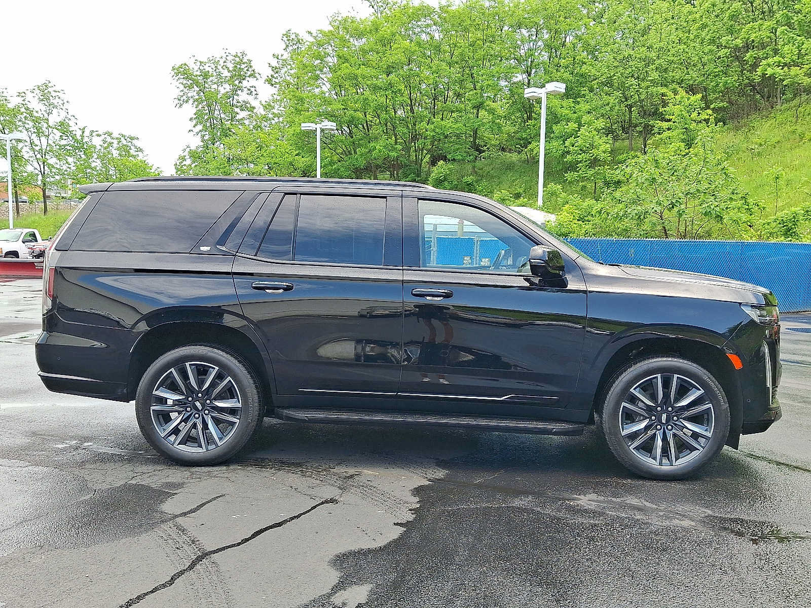Used 2023 Cadillac Escalade Sport AWD/4WD image 8