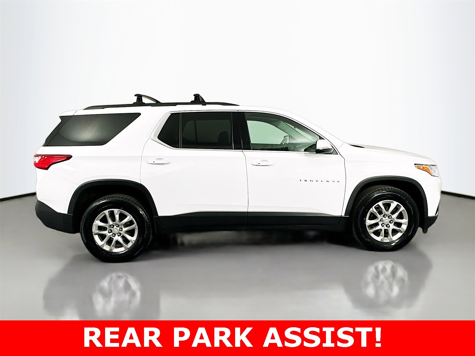Used 2021 Chevrolet Traverse LT image 8