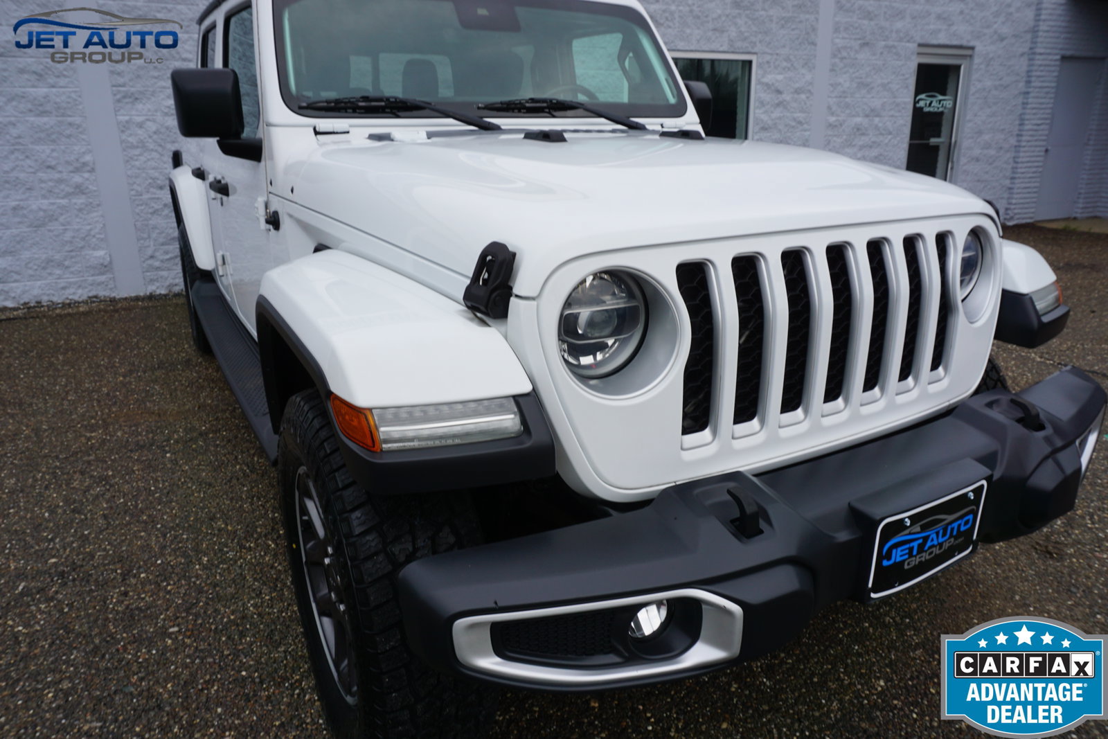 Used 2020 Jeep Gladiator Overland AWD/4WD image 7