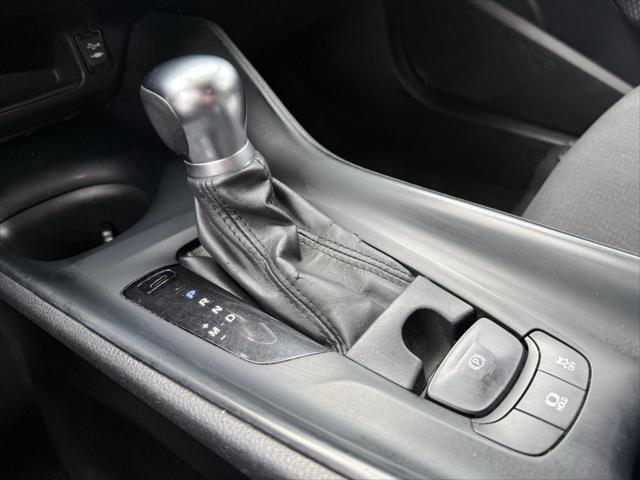Certified 2019 Toyota C-HR LE FWD image 20