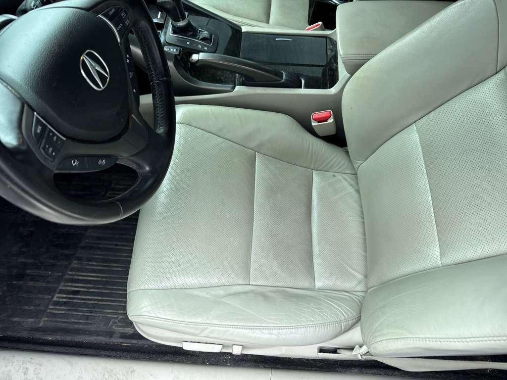Used 2011 Acura TSX Sedan image 9