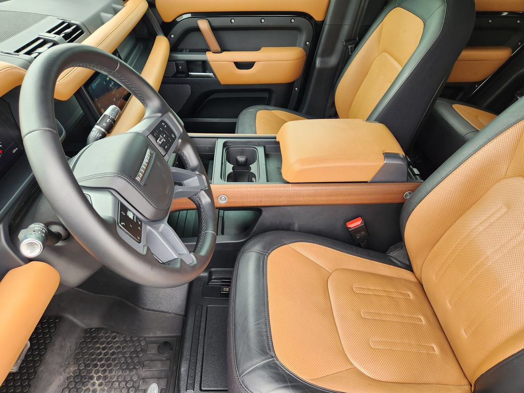 Used 2020 Land Rover Defender 110 X AWD/4WD image 13