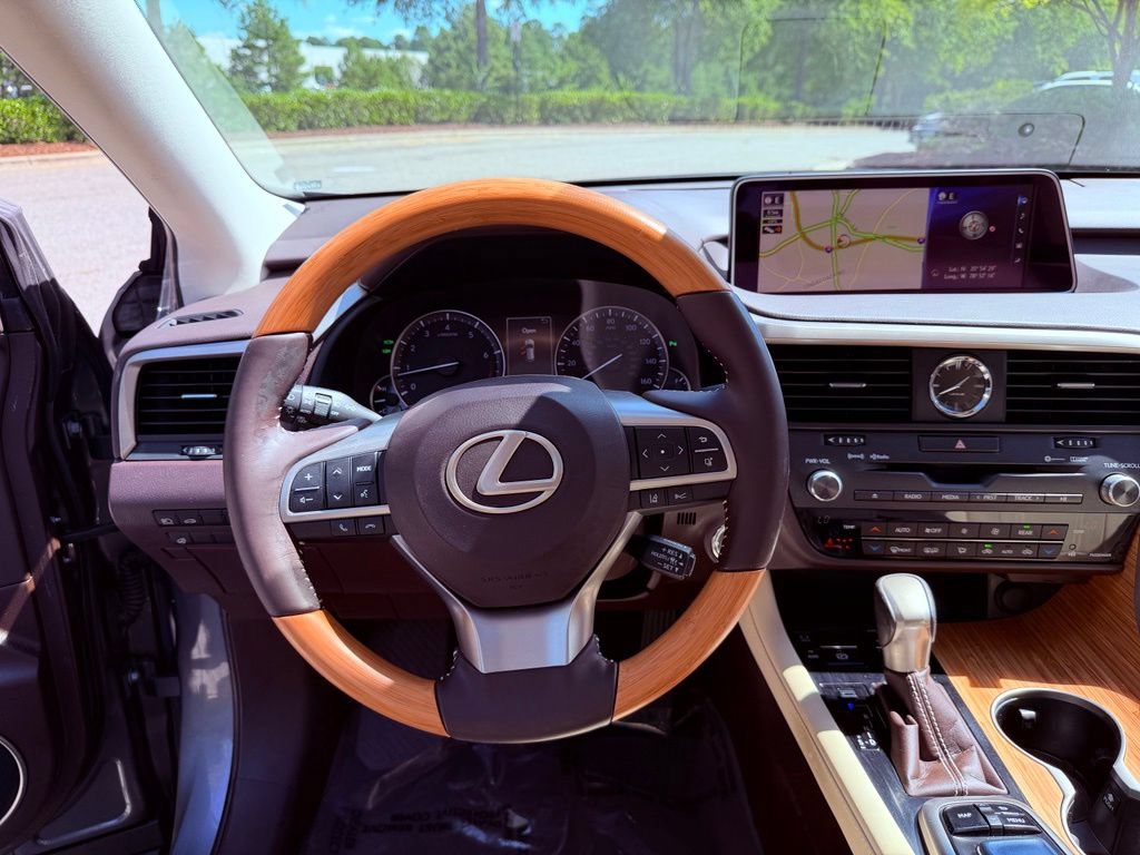 Used 2018 Lexus RX 350L FWD image 22