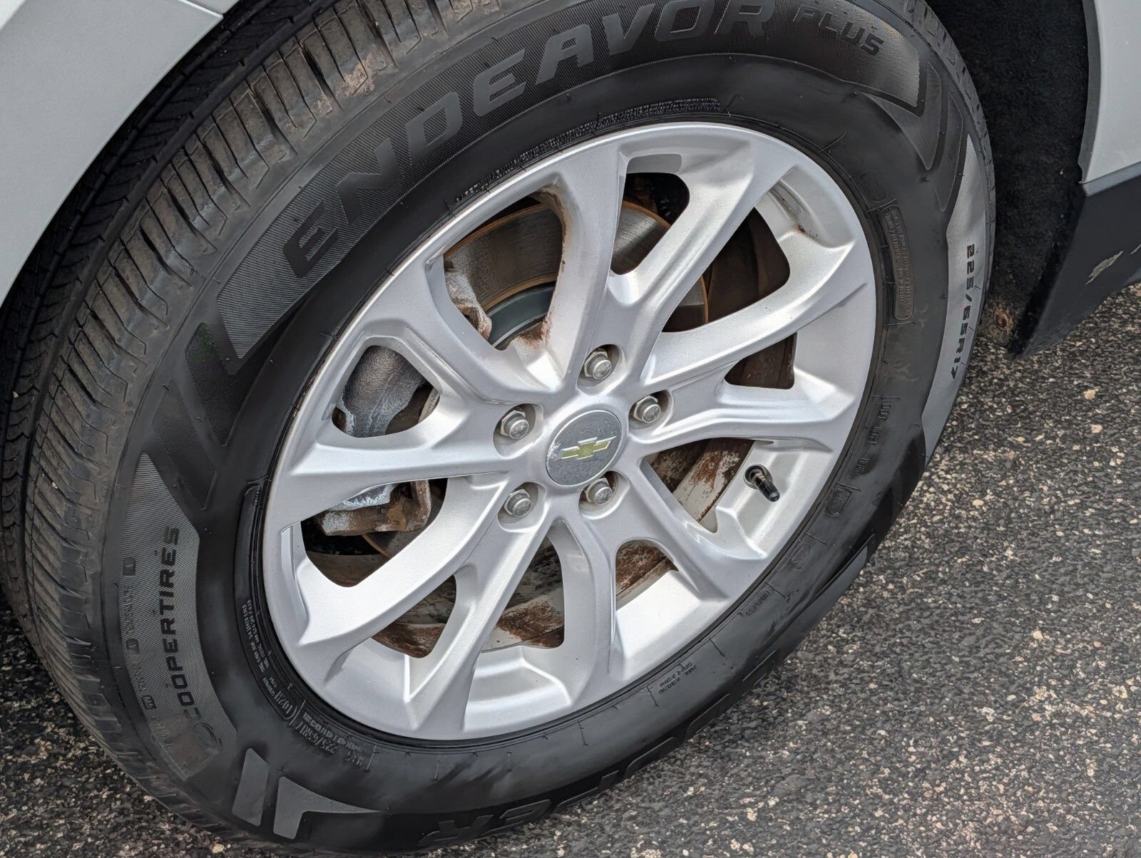 Used 2018 Chevrolet Equinox LT AWD/4WD image 15