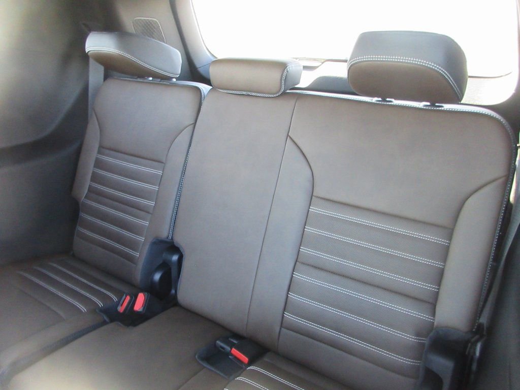 New 2026 GMC Acadia Denali Ultimate image 15