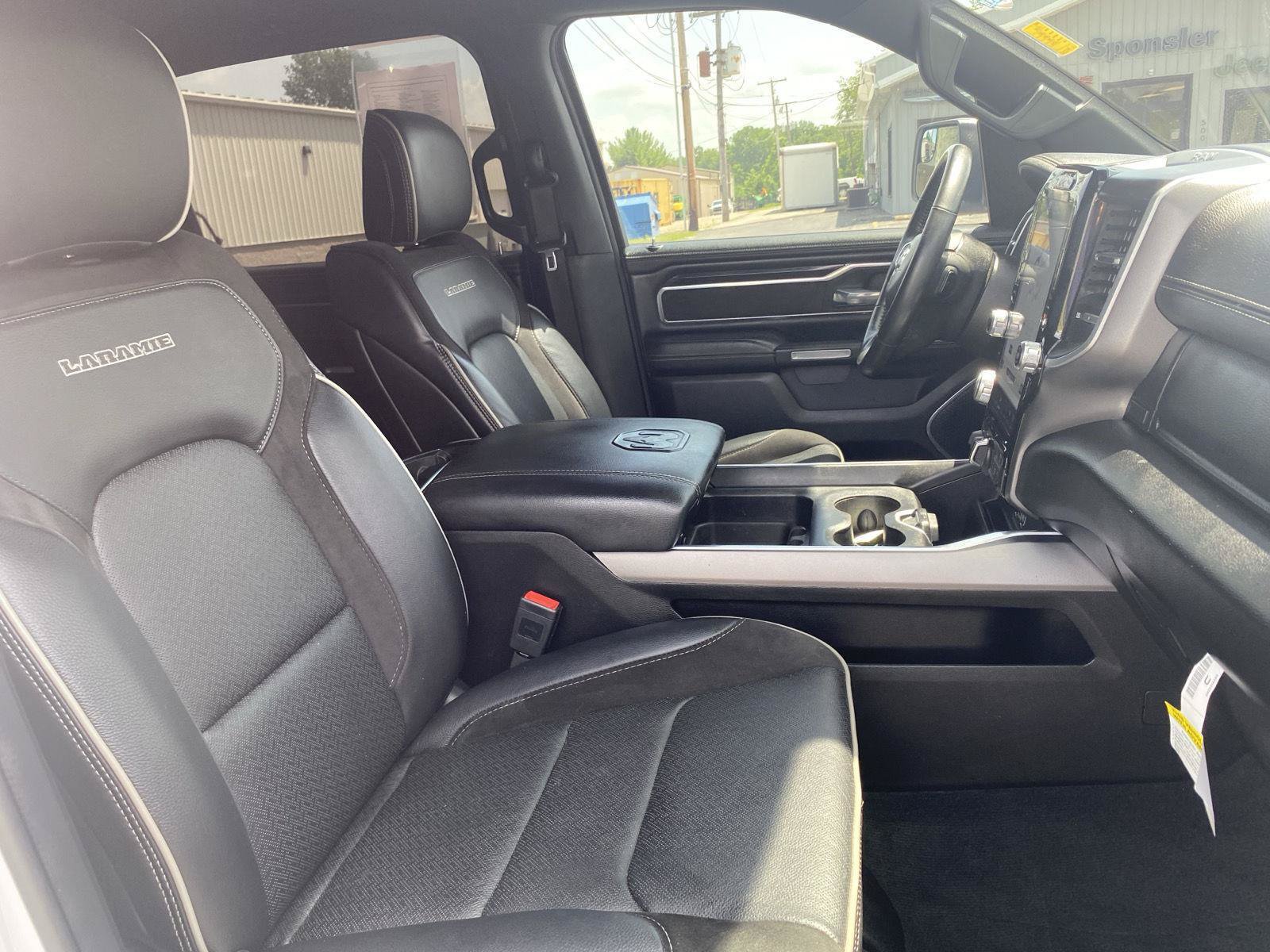 Used 2023 RAM 1500 Laramie AWD/4WD image 38