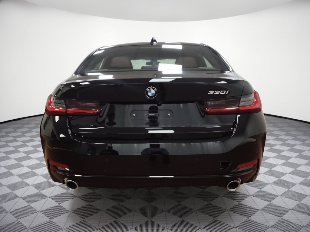Used 2026 BMW 330i Sedan w/ Premium Package RWD image 10