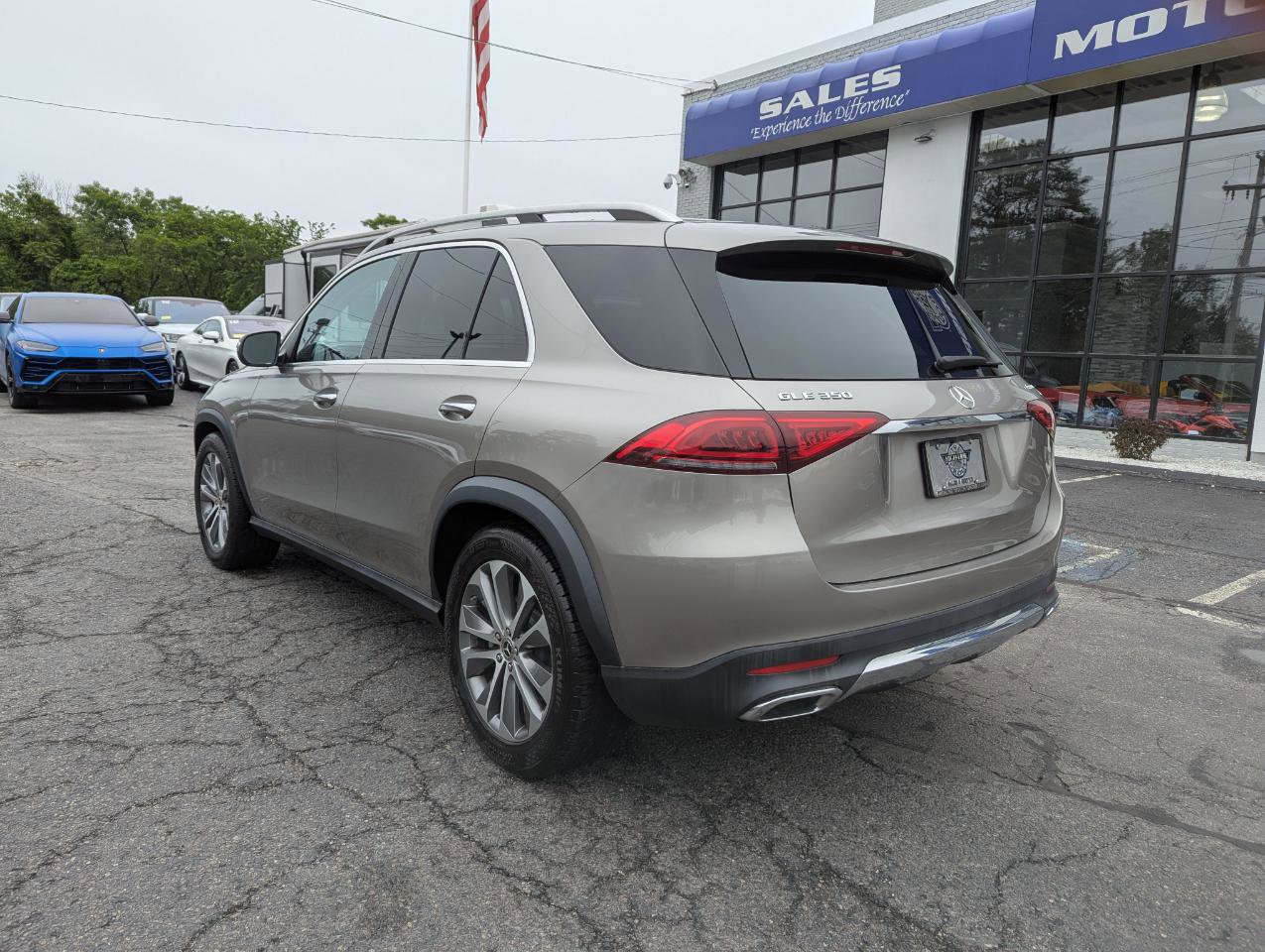 Used 2020 Mercedes-Benz GLE 350 4MATIC image 10