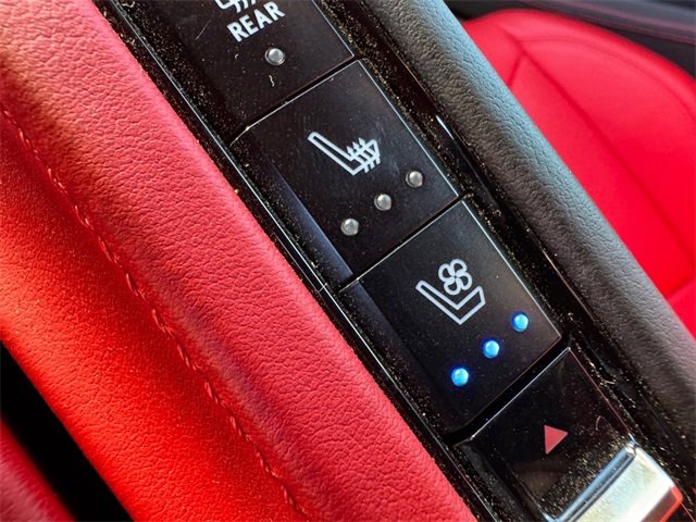 Used 2025 Chevrolet Corvette Z06 w/ Battery Protection Package image 22