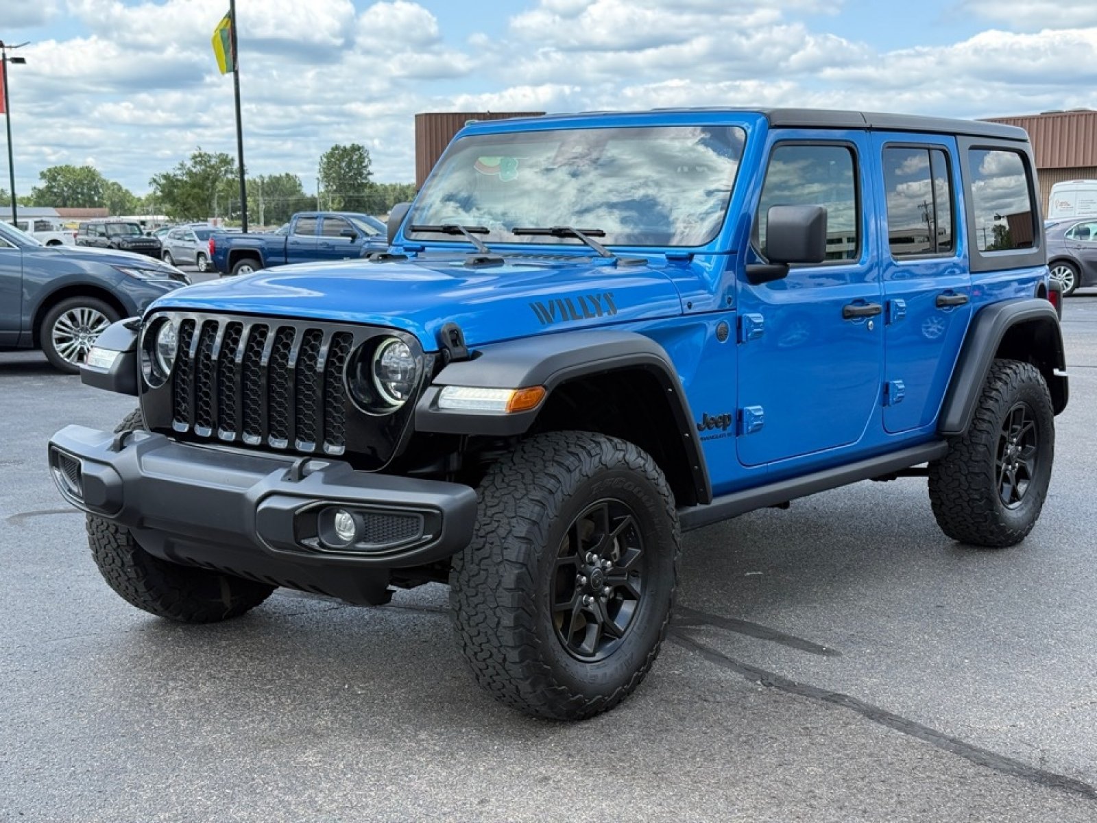 Used 2024 Jeep Wrangler Unlimited Sport AWD/4WD image 4
