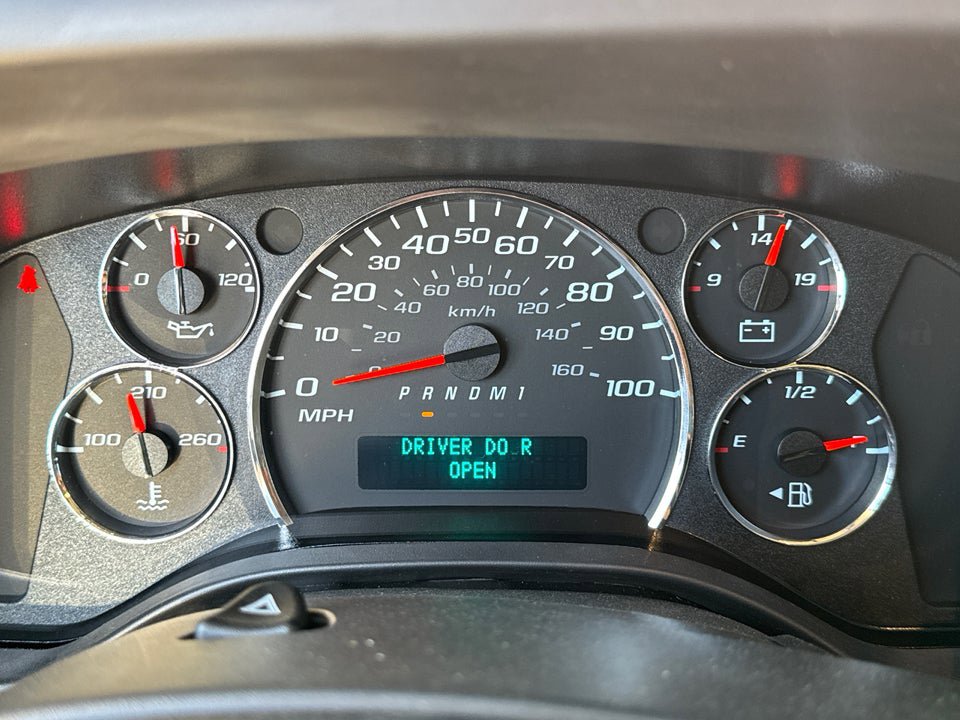 New 2025 GMC Savana 2500 w/ Driver Convenience Package RWD image 39