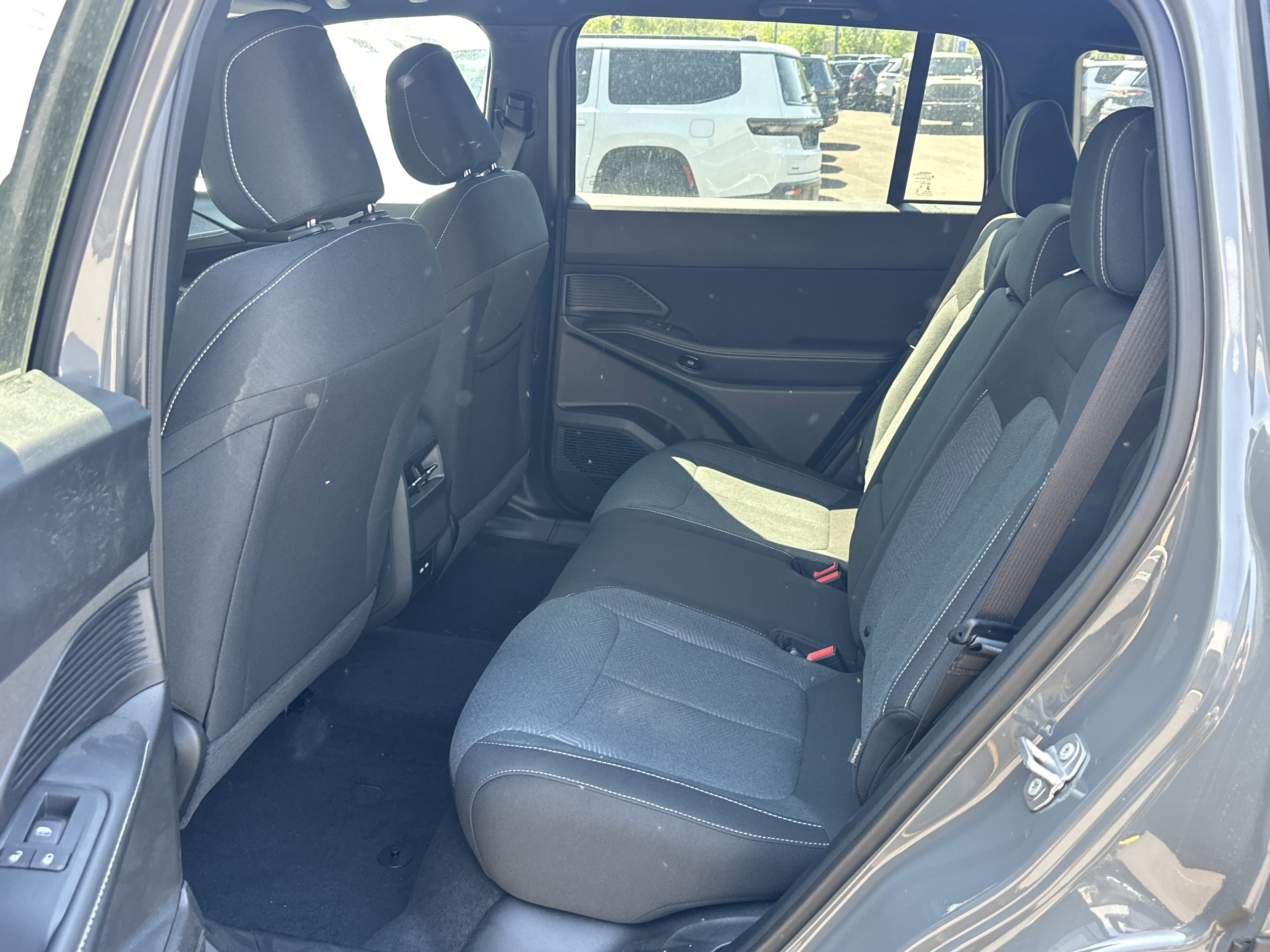 New 2026 Jeep Cherokee Laredo AWD/4WD image 28