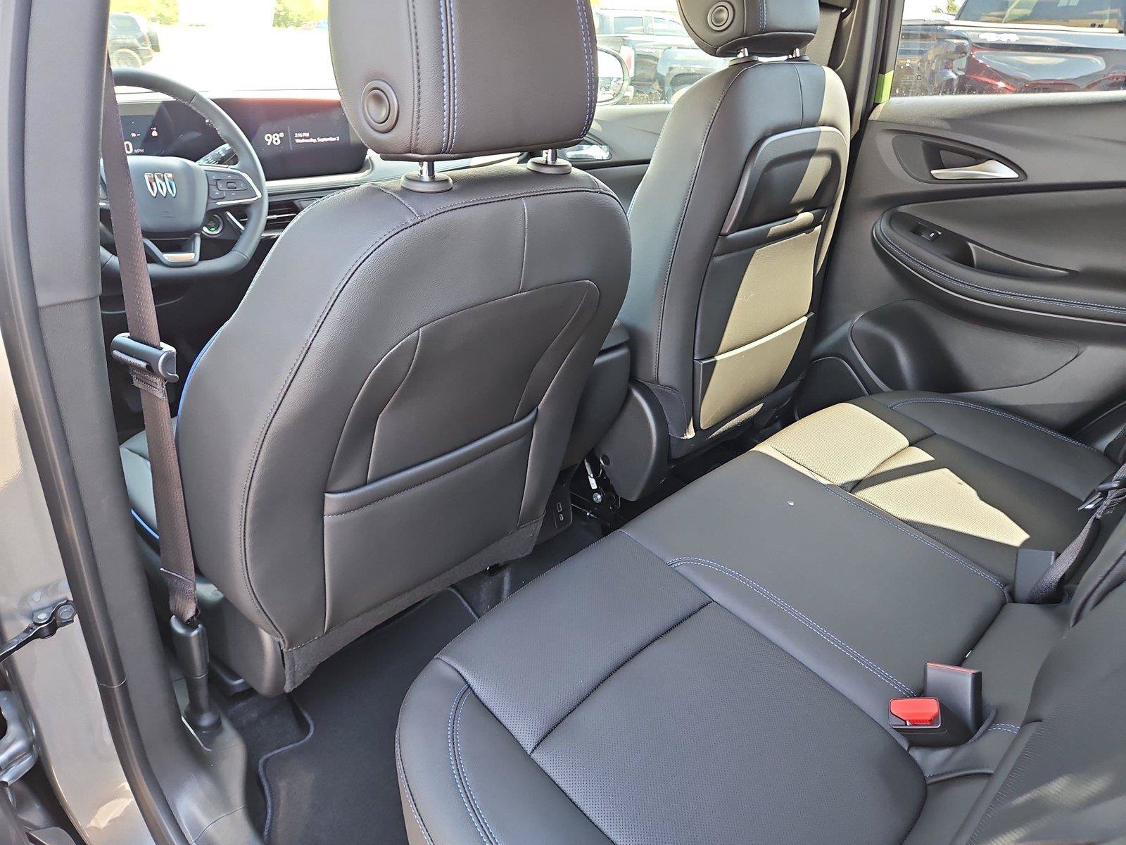 New 2026 Buick Encore GX Sport Touring w/ Comfort Package AWD/4WD image 12