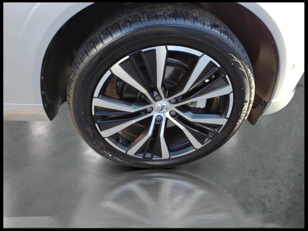 Used 2023 Volvo XC60 B5 Plus w/ Climate Package image 8