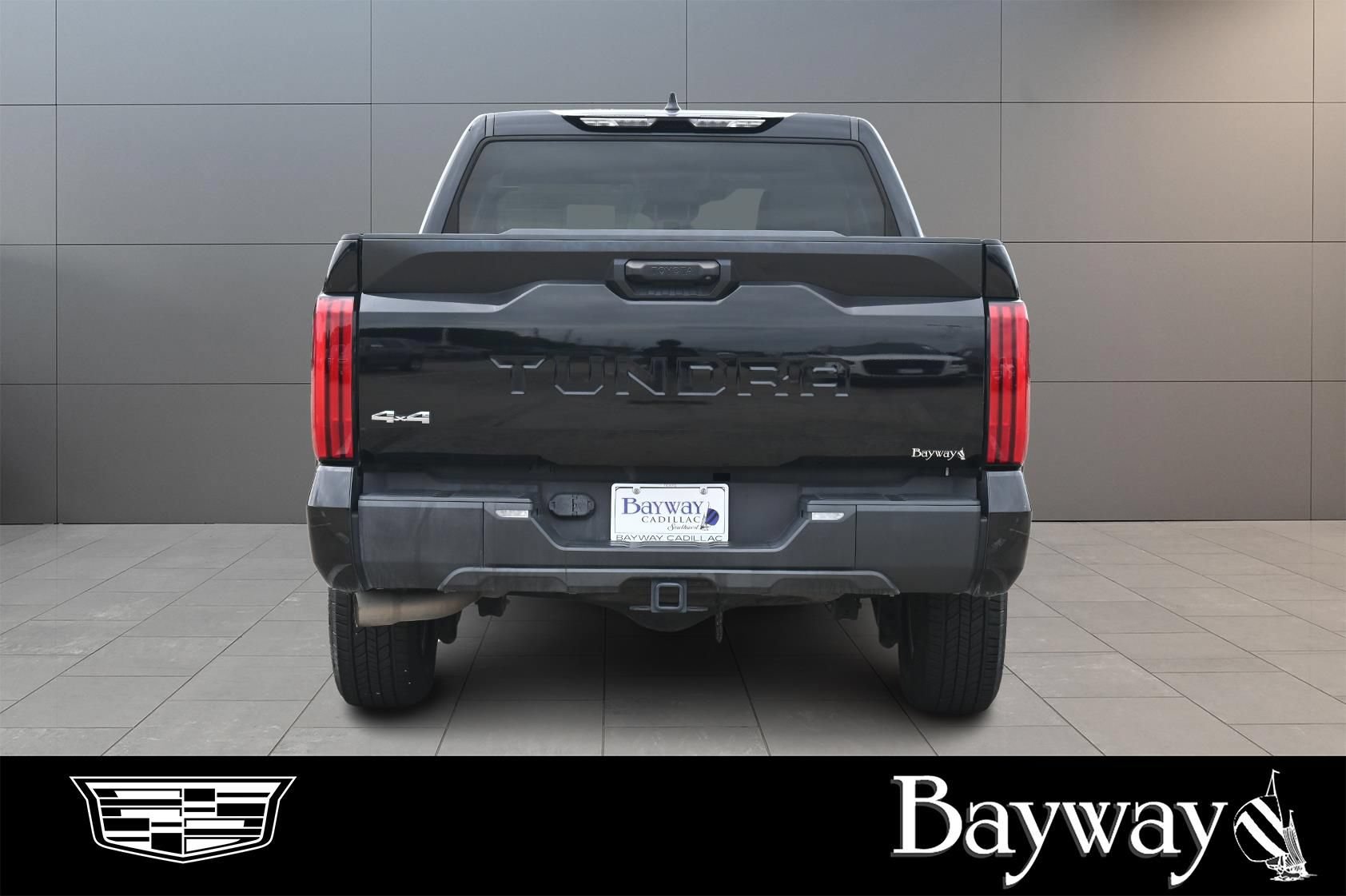 Used 2022 Toyota Tundra SR5 AWD/4WD image 7