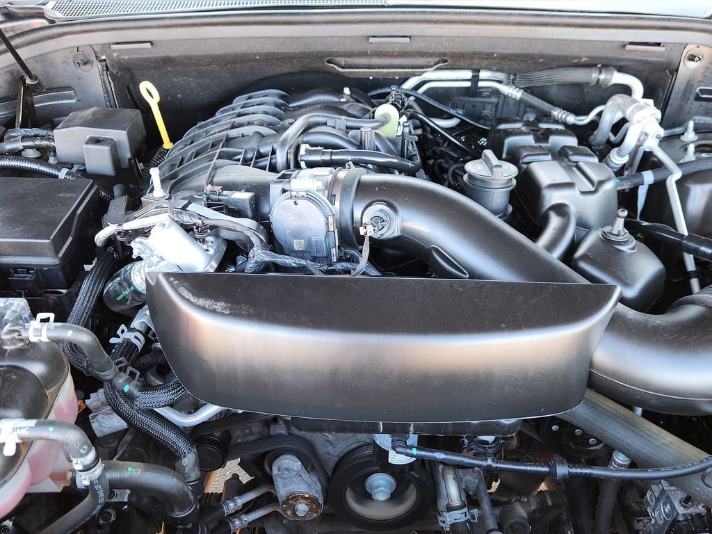 Certified 2025 Dodge Durango GT image 17